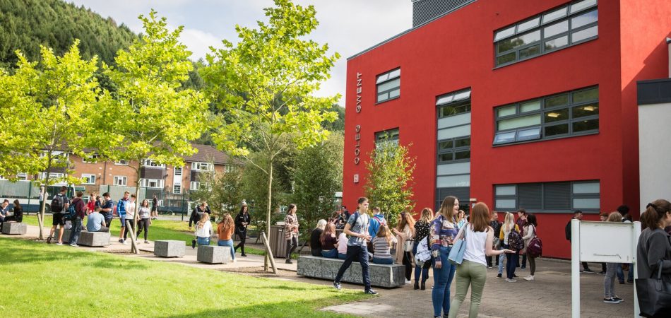 Students outside Crosskeys campus